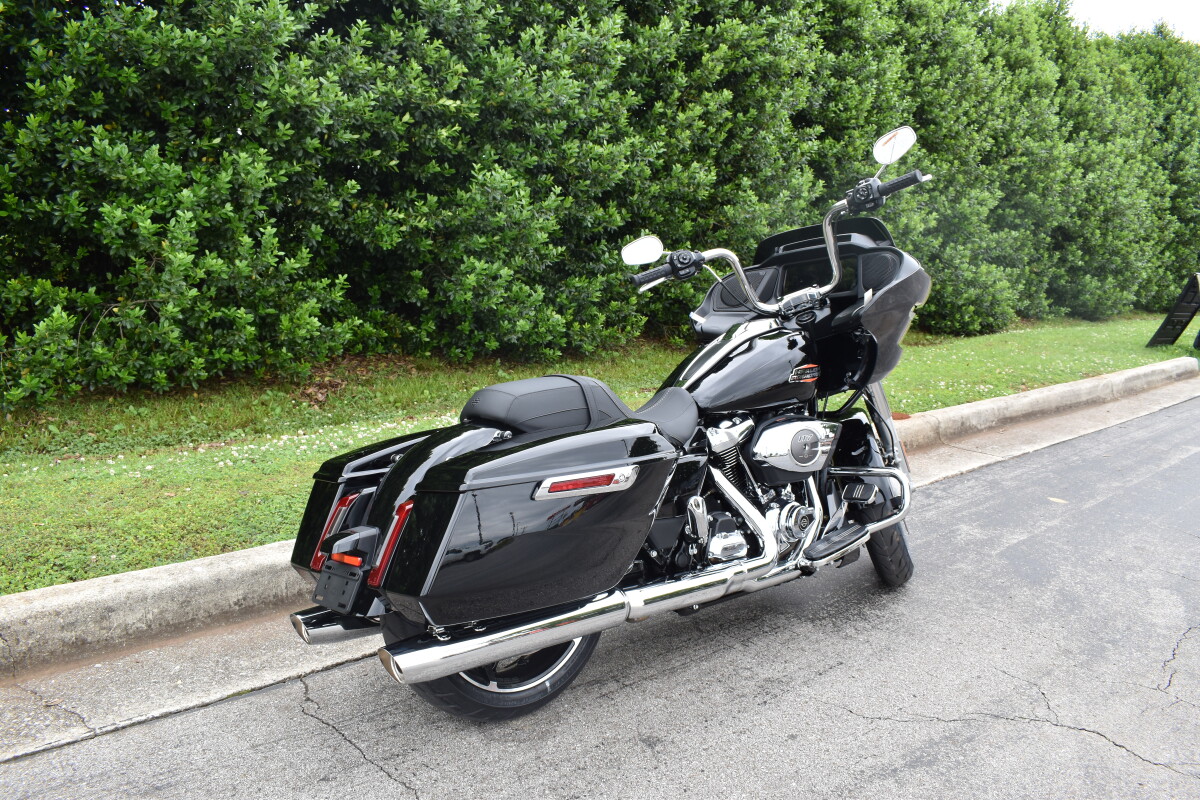 2025 Harley-Davidson Road Glide | Touring Excellence - Photo 8