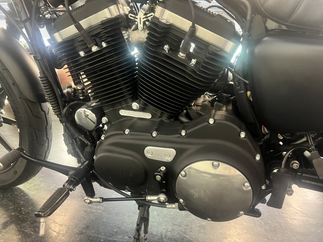 2021 Harley-Davidson Iron 883 Black Denim XL883N - Photo 10