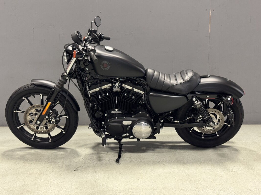 XL 883N 2022 Iron 883 - Photo 2