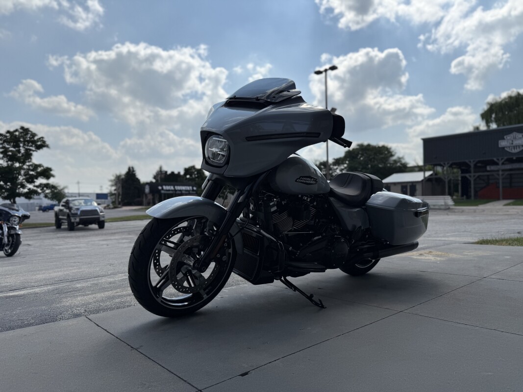 2024 Harley-Davidson Street Glide FLHX - Photo 7