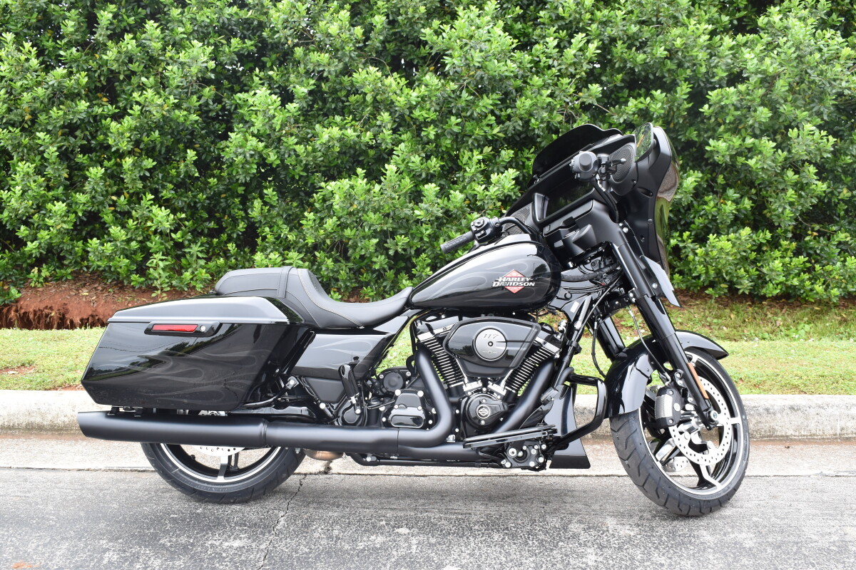 2025 Harley-Davidson Street Glide