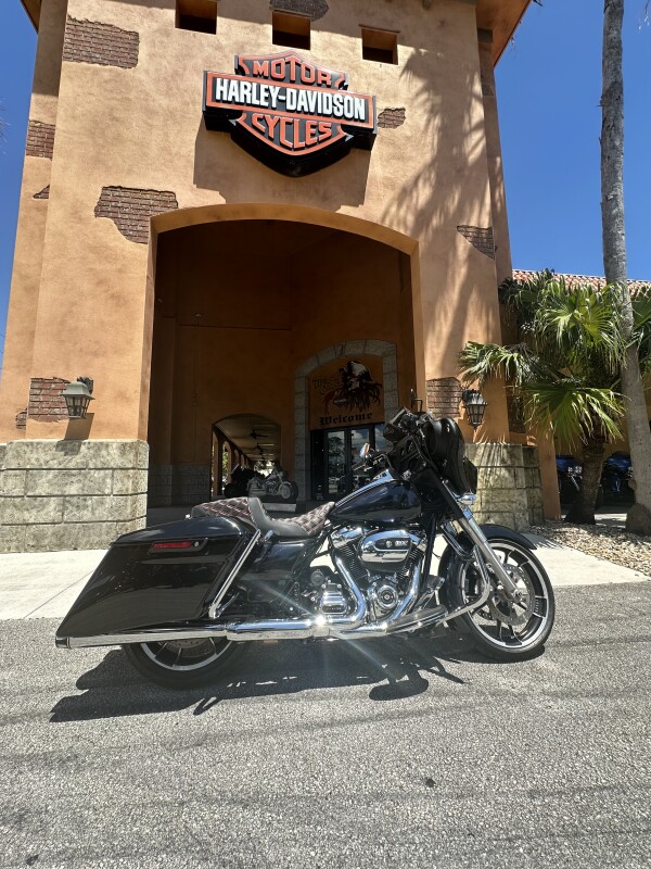 Street Glide
