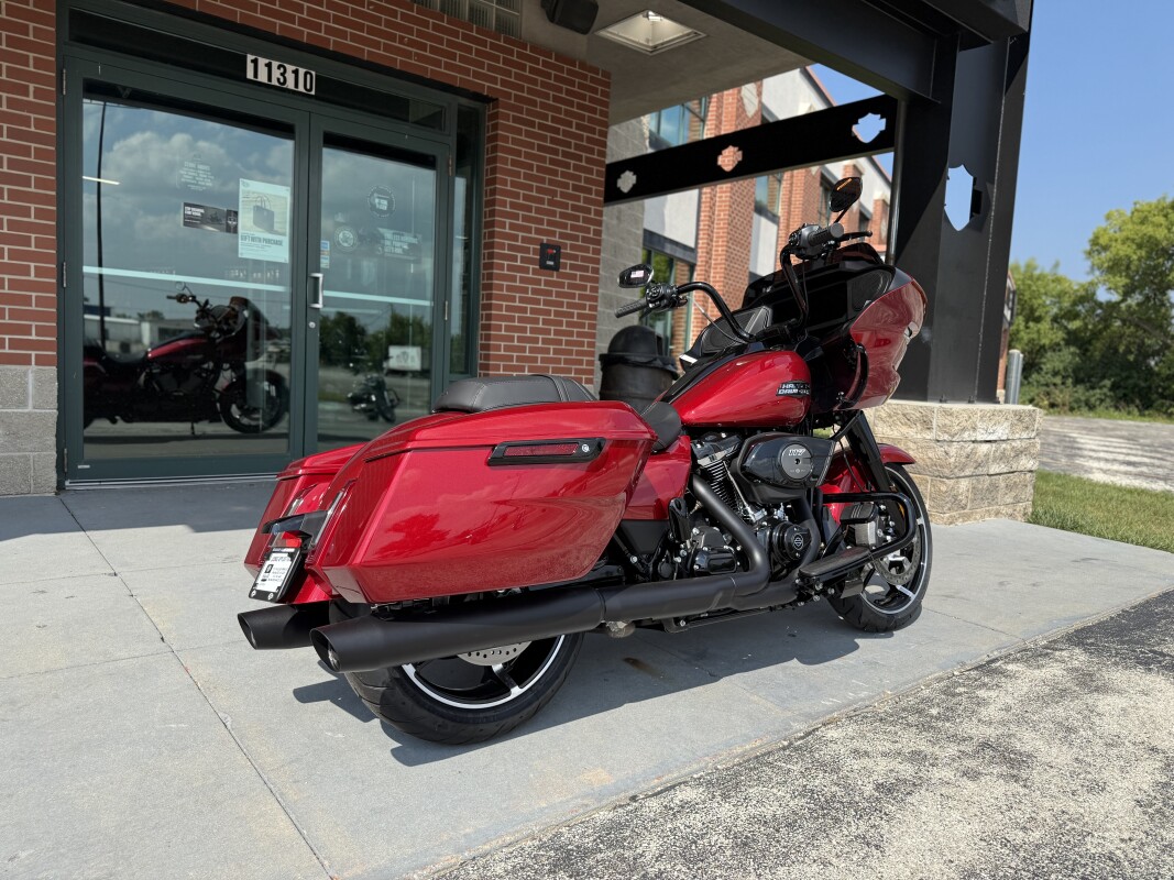 2025 Harley-Davidson Road Glide FLTRX - Photo 3