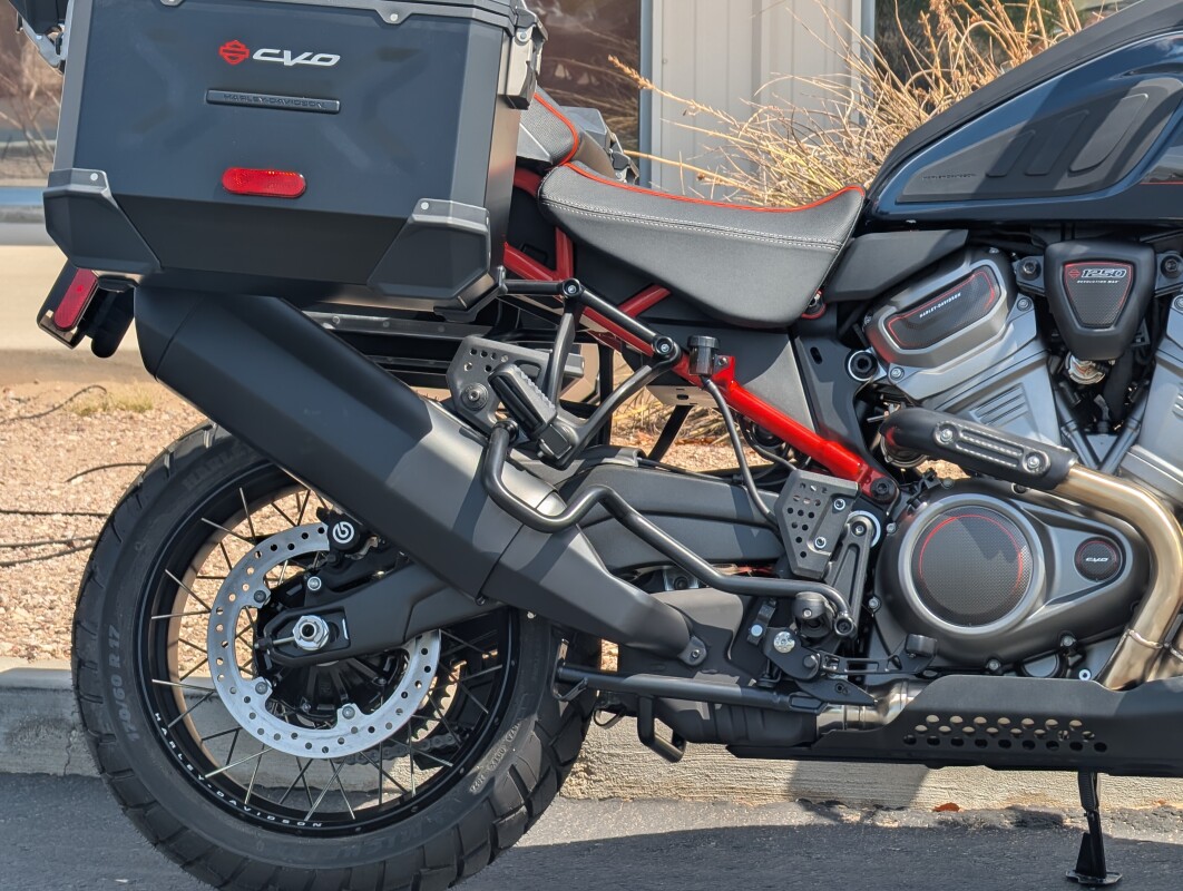 2025 Harley-Davidson CVO Pan America - Photo 8
