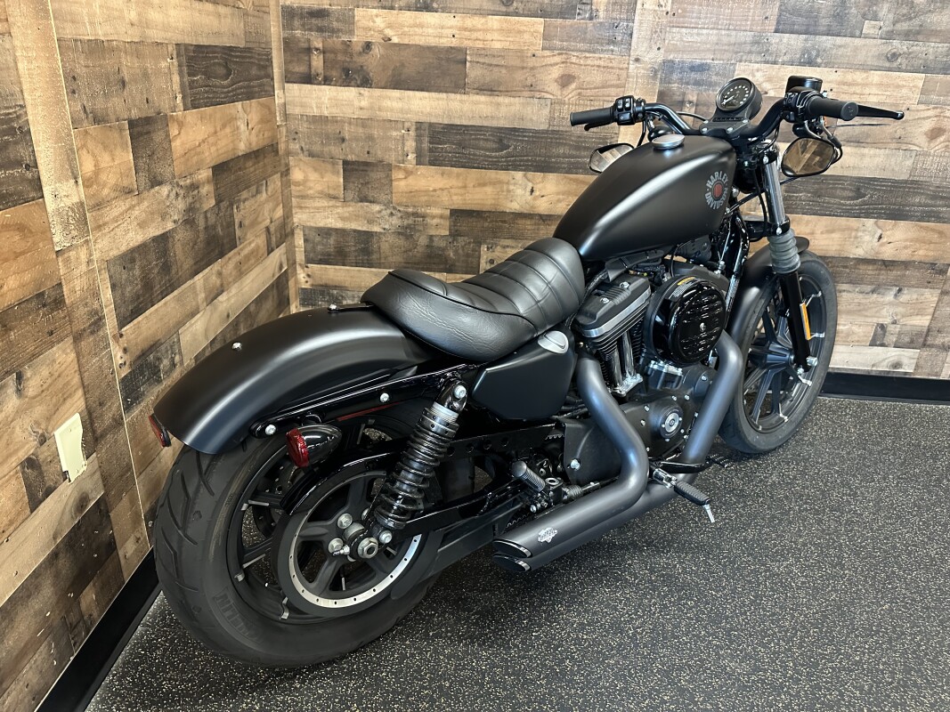 2022 Harley-Davidson Iron 883 Gunship Gray XL883N - Photo 2