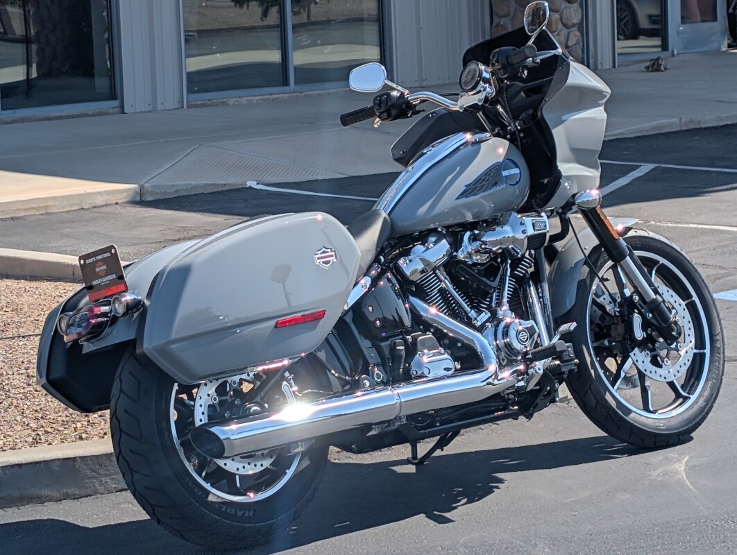 2025 Harley-Davidson Low Rider ST - Photo 4
