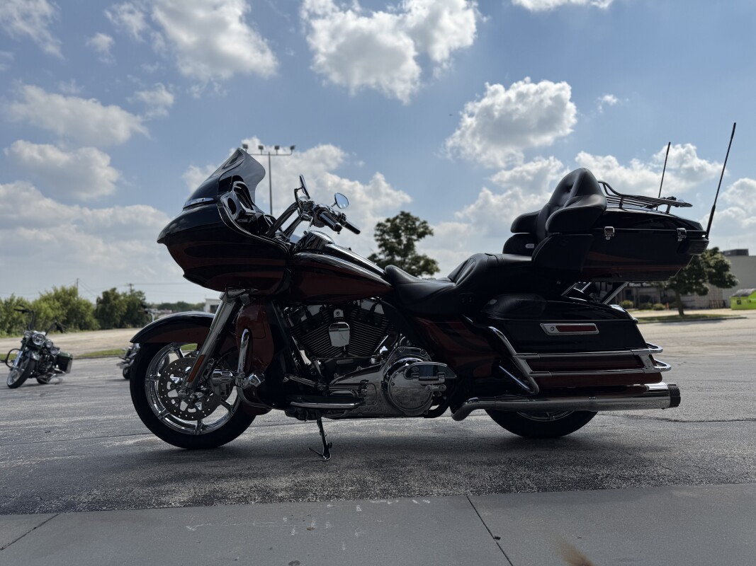 2015 Harley-Davidson CVO Road Glide Ultra - Photo 6