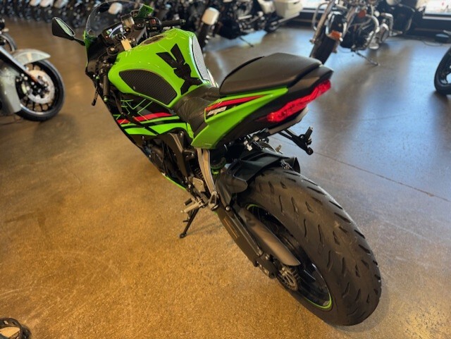 2024 Kawasaki NINJA ZX6R - Photo 6