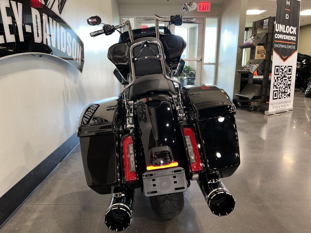 2025 Harley-Davidson Road Glide FLTRX - Photo 10