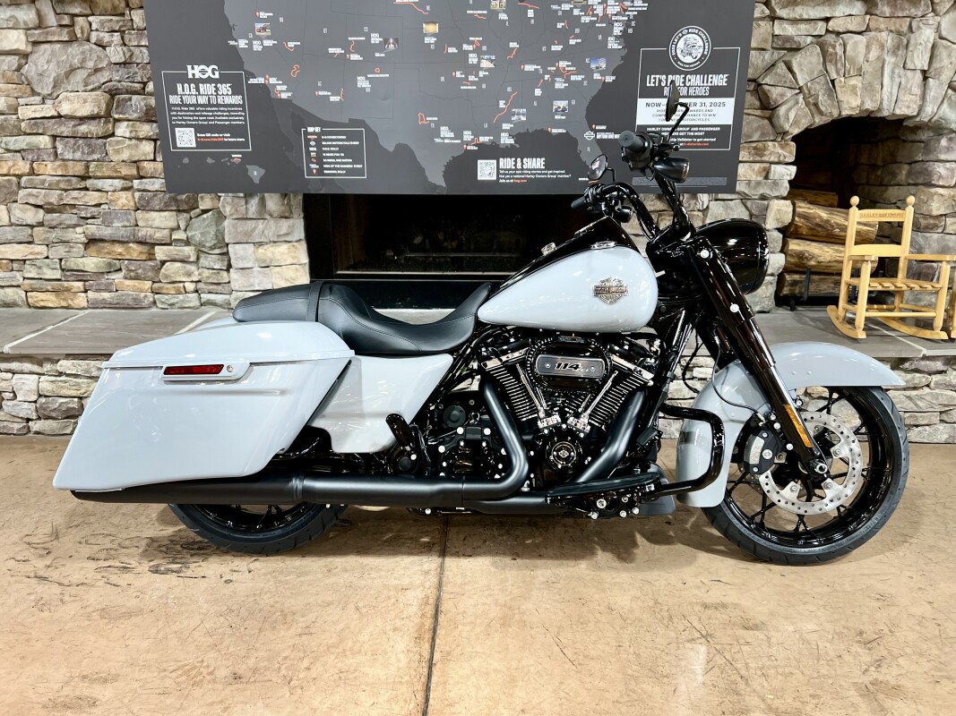 2025 FLHRXS - Road King