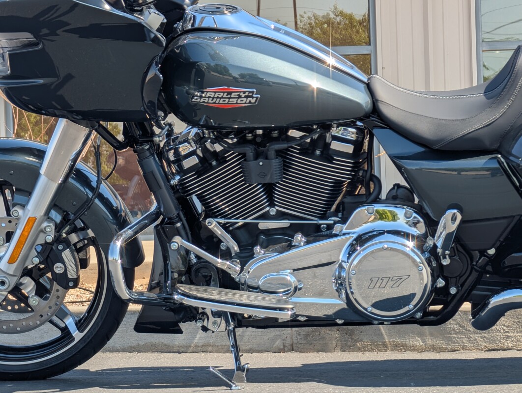2025 Harley-Davidson Road Glide - Photo 6