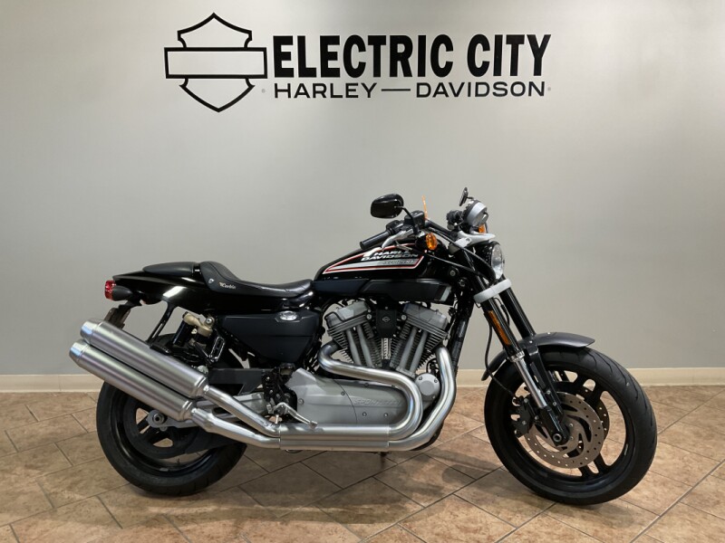 2009 Harley-Davidson® XR1200™ Vivid Black XR1200