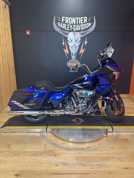 FLTRXSE 2025 CVO™ Road Glide™