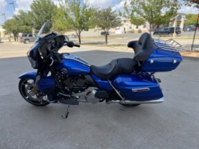 2025 Harley-Davidson® Street Glide® Ultra Blue Burst thumb 0