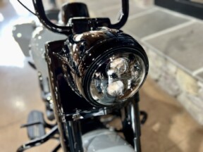 2025 FLHRXS - Road King thumb 1