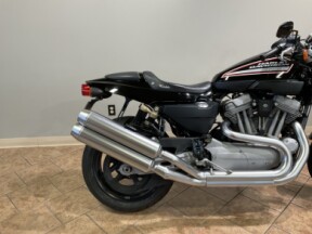 2009 Harley-Davidson® XR1200™ Vivid Black XR1200 thumb 0