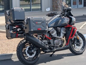 2025 Harley-Davidson® CVO™ Pan America® thumb 1