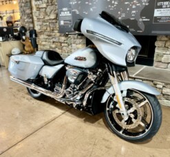 2025 FLHX - Street Glide  thumb 3