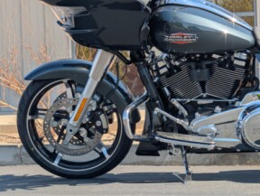 2025 Harley-Davidson® Road Glide® thumb 0
