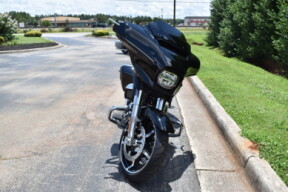 2025 Harley-Davidson Street Glide™ for Sale thumb 2