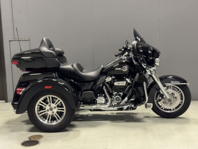 FLHTCUTG 2024 Tri Glide<sup>®</sup> Ultra
