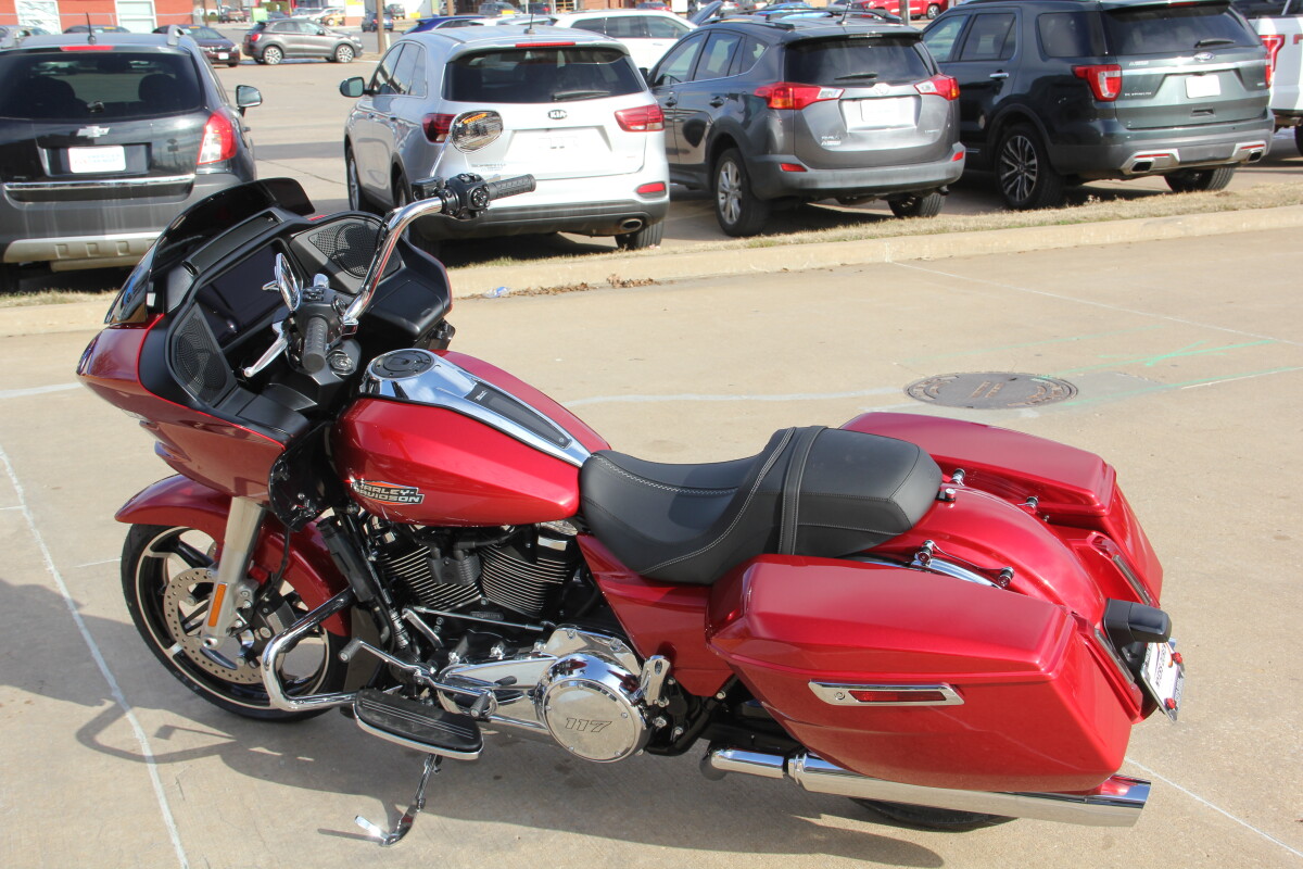 2025 Harley-Davidson Road Glide Brilliant Red - Photo 7