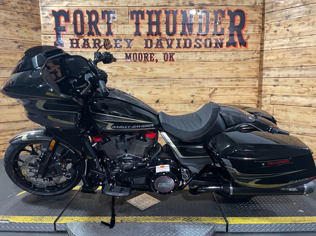 Harley-Davidson CVO Road Glide ST 2025 FLTRXSTSE RALLY RED - Photo 8