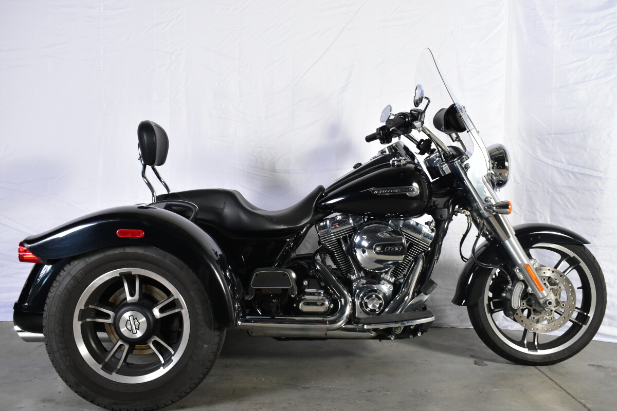 2016 Harley-Davidson® Freewheeler® FLRT