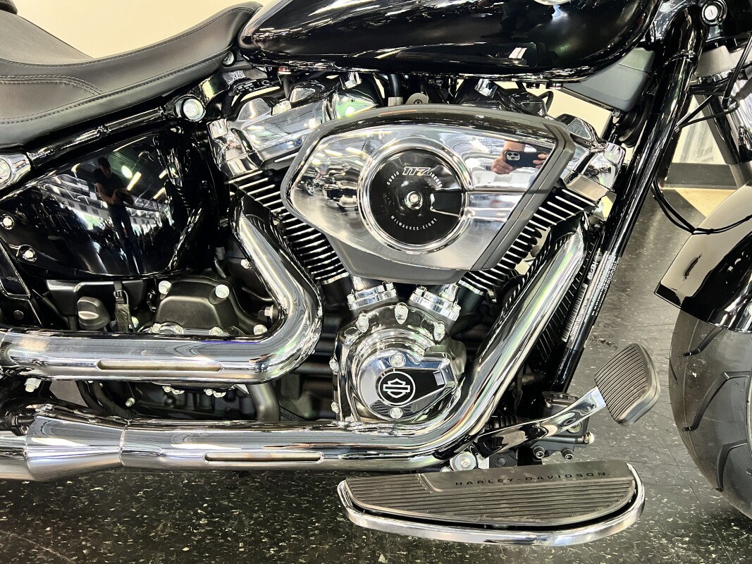 2025 Harley-Davidson Fat Boy Whiskey Fire / Vivid Black FLFB - Photo 4