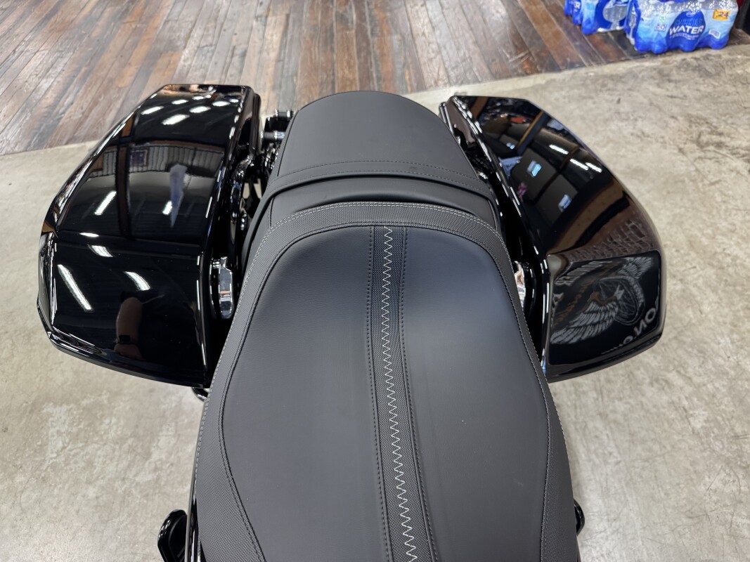 2025 Harley-Davidson Road Glide FLTRX - Photo 5
