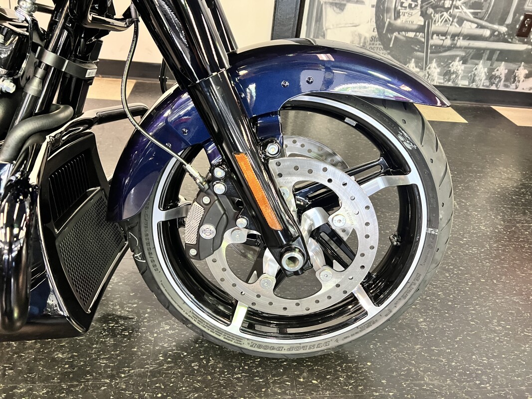 2025 Harley-Davidson Road Glide Mystic Shift FLTRX - Photo 3