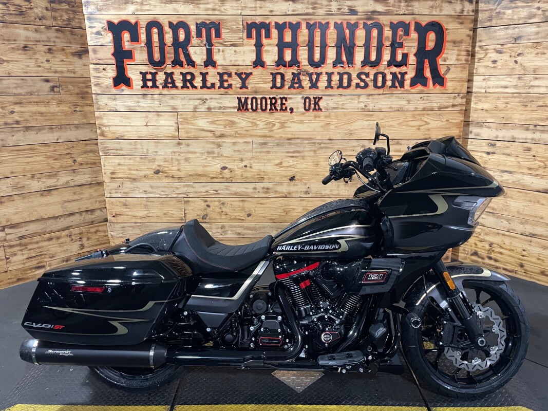 Harley-Davidson CVO Road Glide ST 2025 FLTRXSTSE RALLY RED