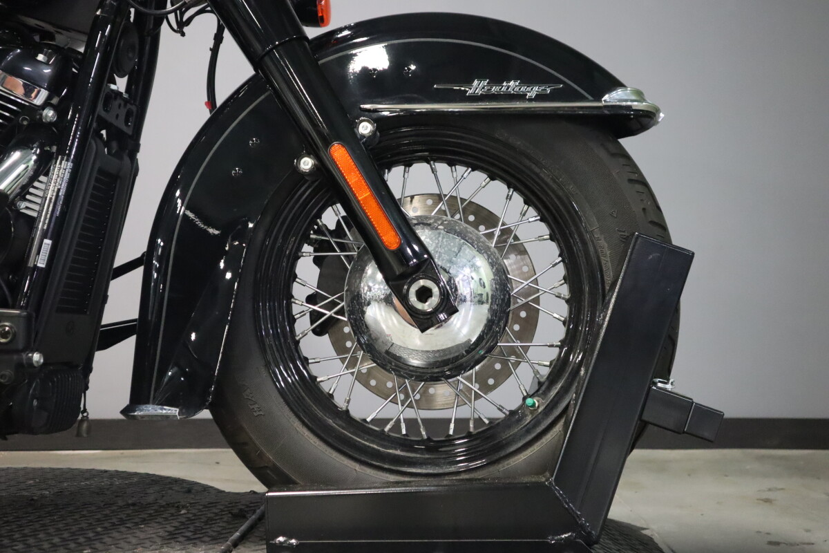 2020 Harley-Davidson Heritage Classic 114 FLHCS - Photo 10