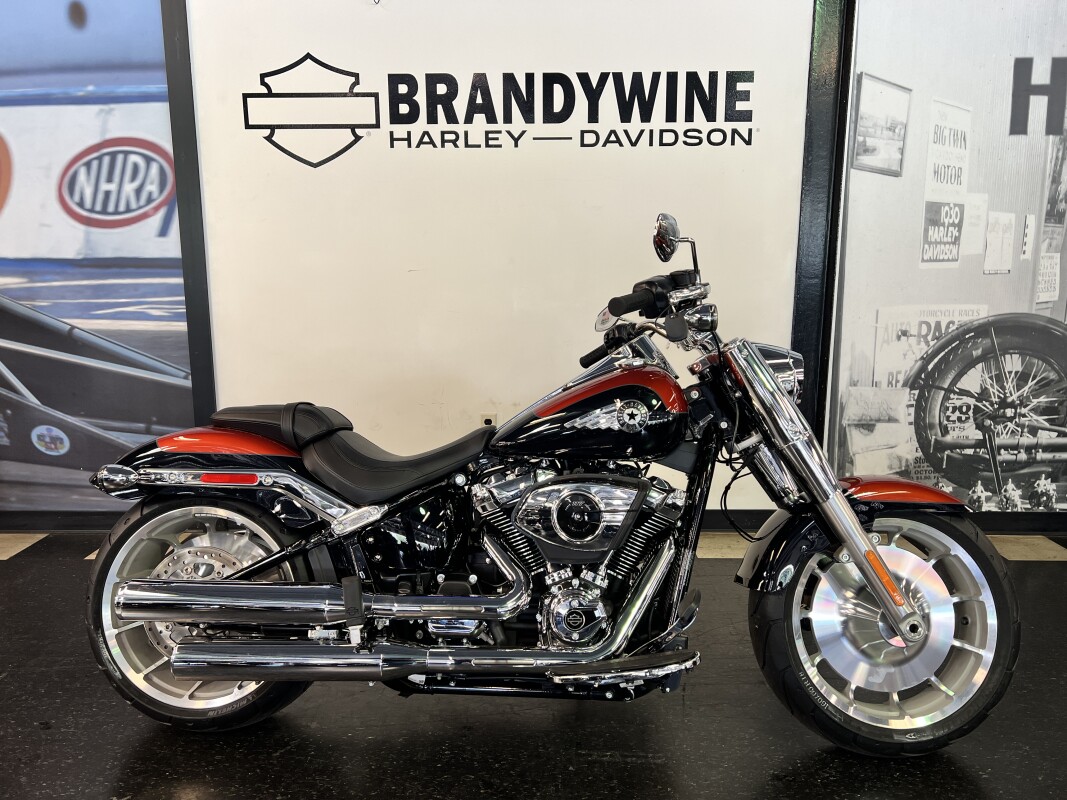 2025 Harley-Davidson Fat Boy Whiskey Fire / Vivid Black FLFB