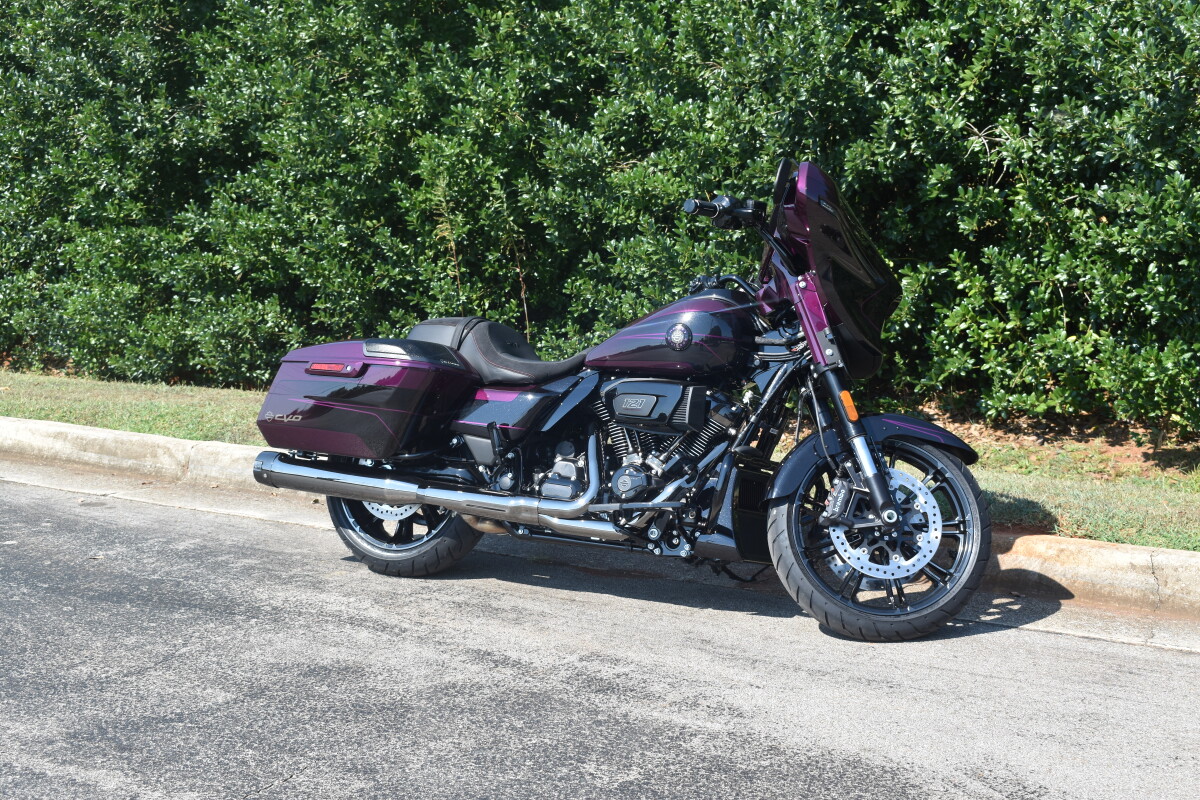 2025 Harley-Davidson CVO Street Glide | Premium Custom Touring - Photo 2