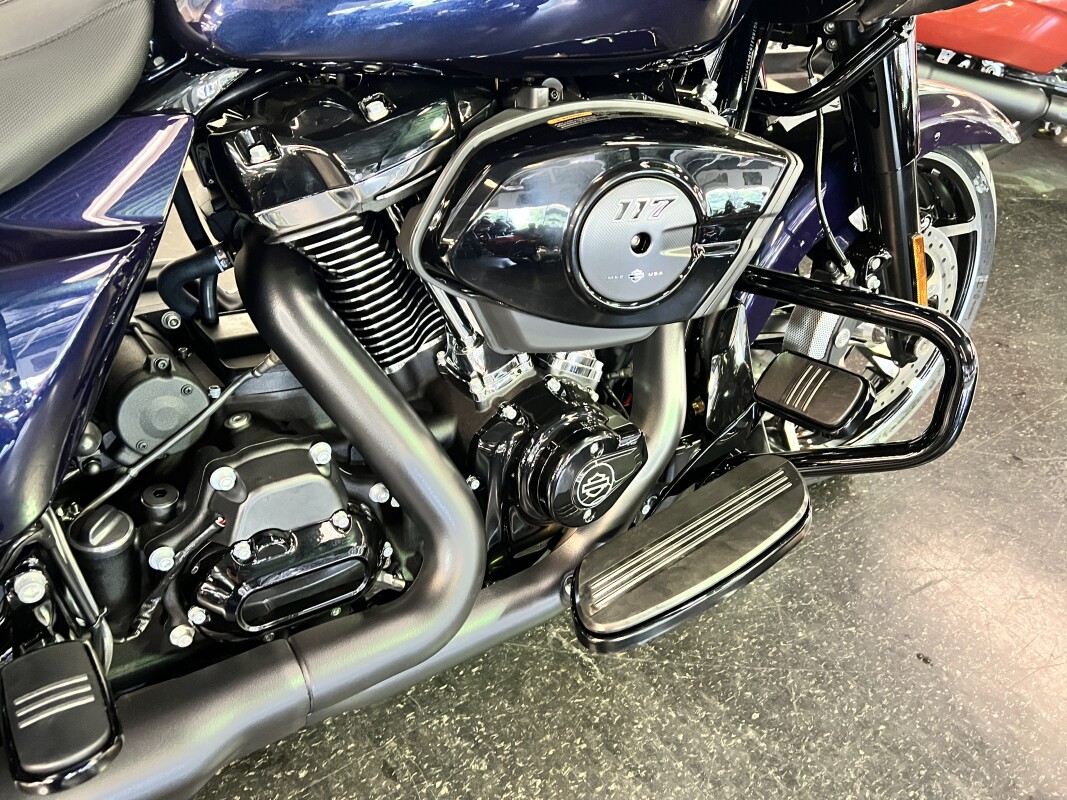 2025 Harley-Davidson Road Glide Mystic Shift FLTRX - Photo 8