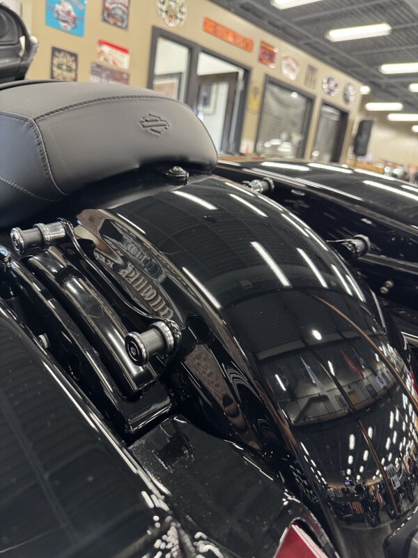 2025 Harley-Davidson Road Glide FLTRX - Photo 8