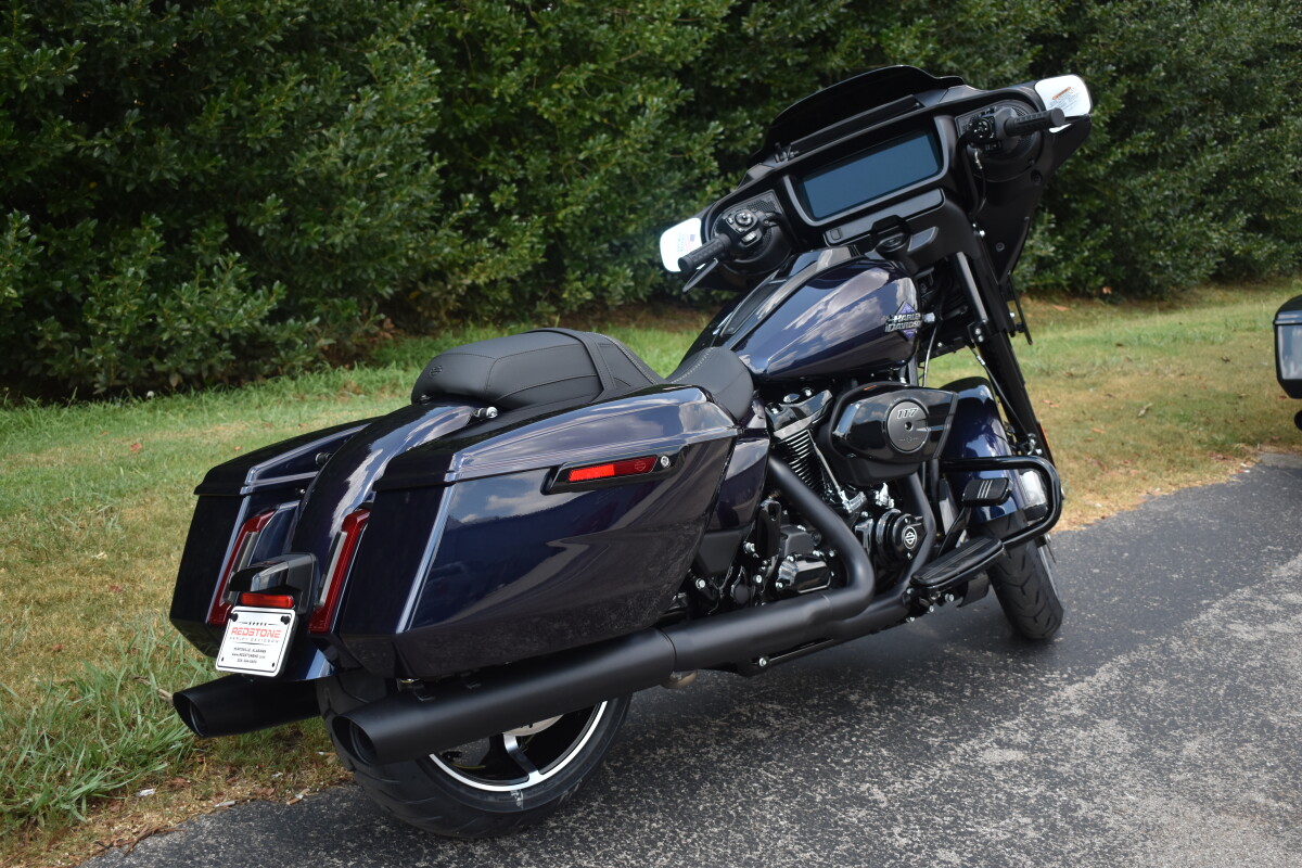2025 Harley-Davidson Street Glide for Sale - Photo 8