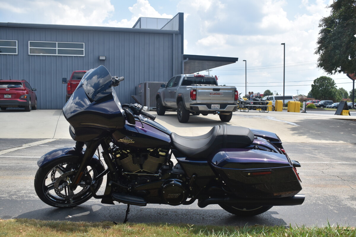 2025 Harley-Davidson Street Glide for Sale - Photo 5