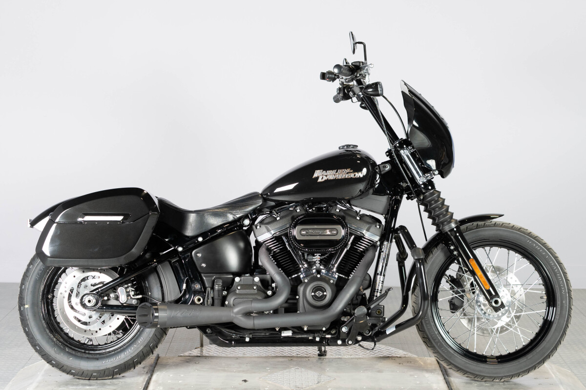 2018 Harley-Davidson® Street Bob® FXBB | Manchester Harley