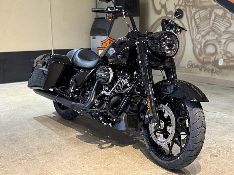 FLHRXS 2025 Road King Special - Photo 3