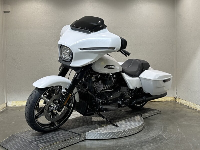 Harley-Davidson Street Glide 2025 FLHX 84634475 WHITE ONYX PRL - Photo 6