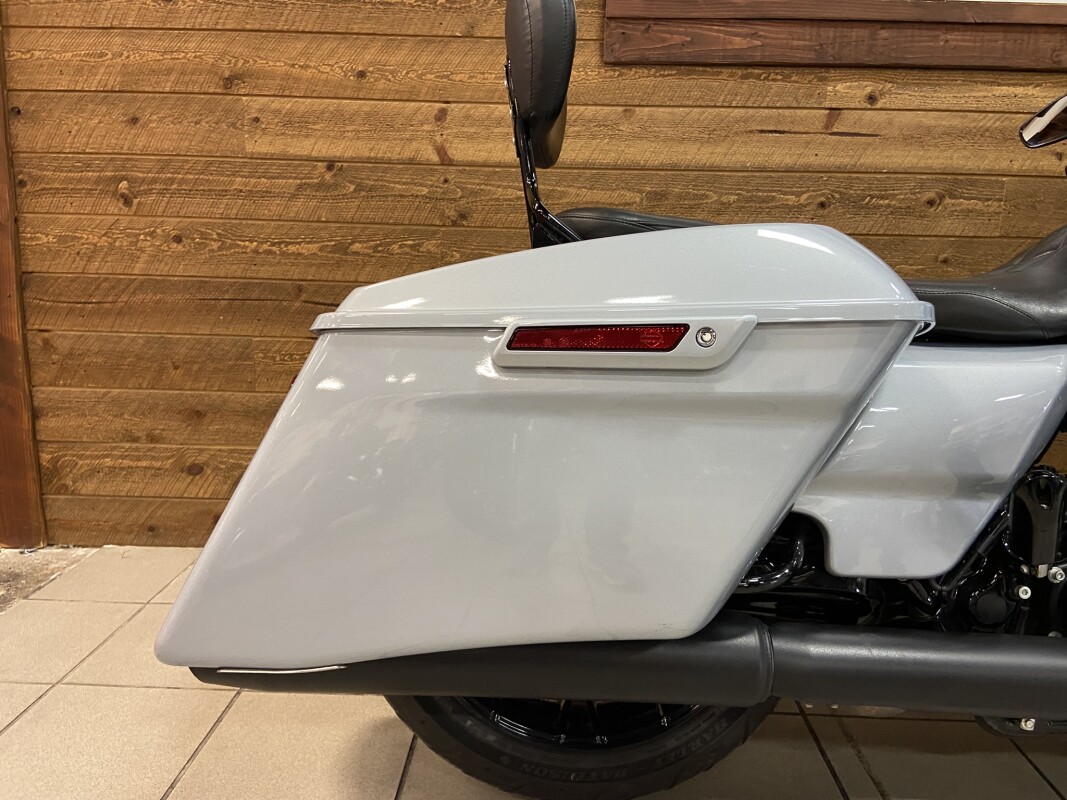 2023 Harley-Davidson Road Glide Special Atlas Silver Metallic - Black Finish FLTRXS - Photo 5