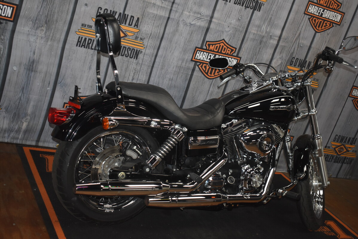 FXDC 2013 Super Glide Custom - Photo 3