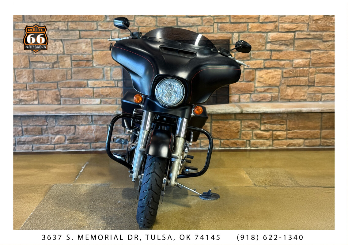 2015 Harley-Davidson Street Glide Special Black Denim - Photo 2