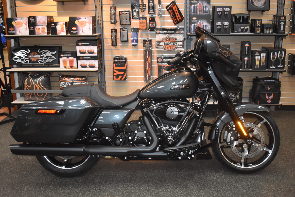 FLHX 2025 Street Glide