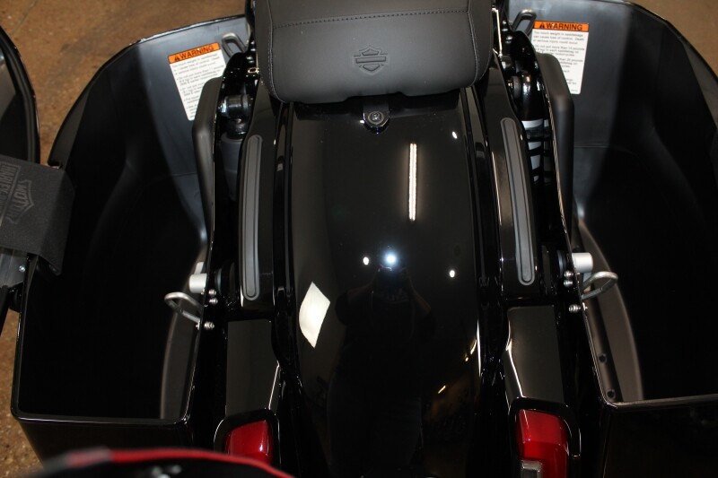 Harley-Davidson Street Glide 2025 FLHX 84634466 VIVID BLACK - Photo 10