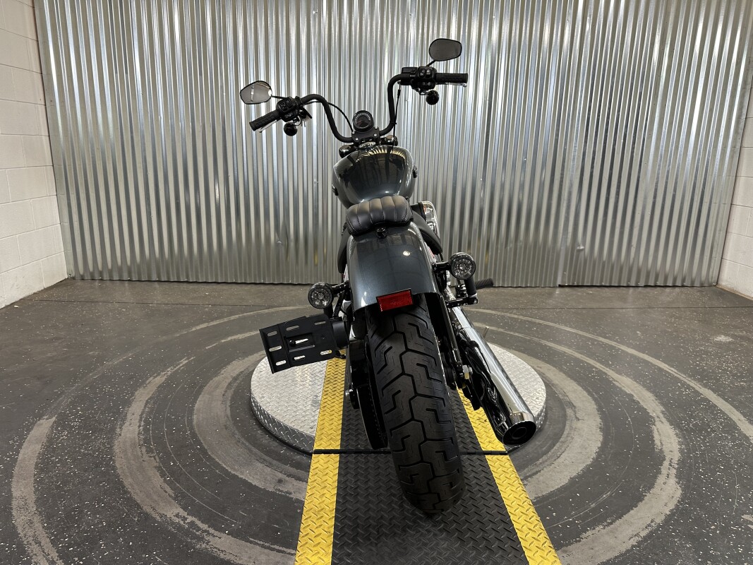 2025 Harley-Davidson Street Bob Iron Horse Metallic w/Spoke Wheels - Photo 7