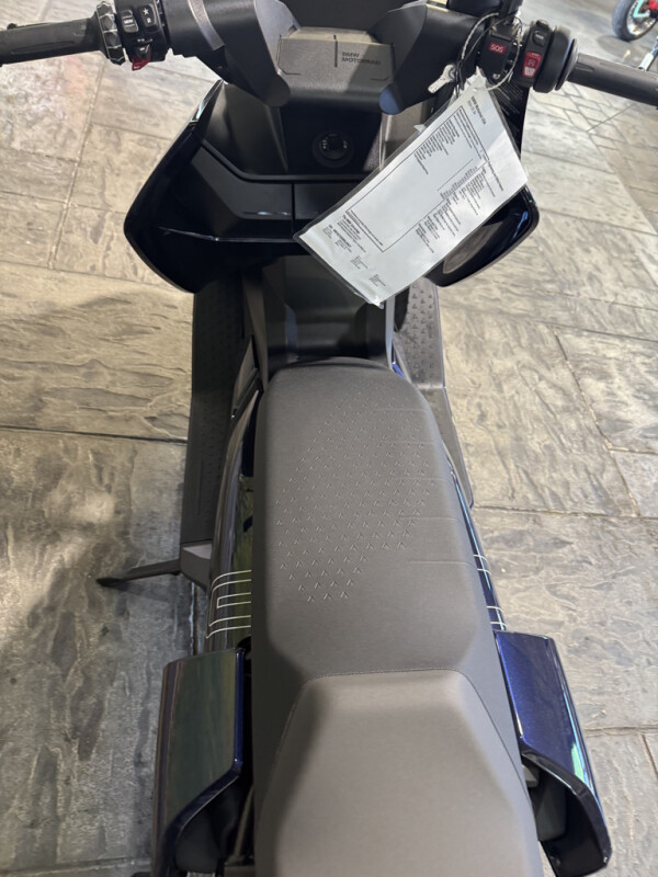 2024 BMW Motorrad CE 04, photo 17