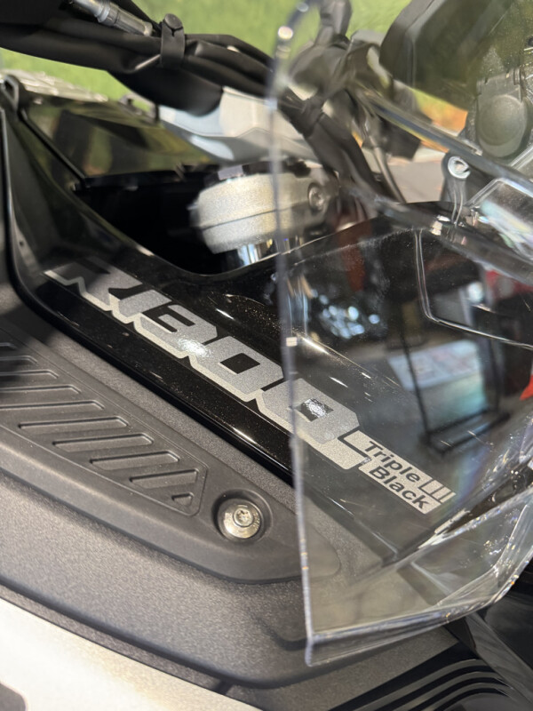 2025 BMW Motorrad R 1300 GS Adventure - Photo 10